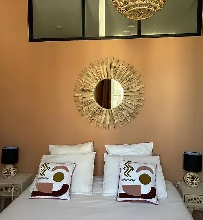 Apartman La Marine 2 *