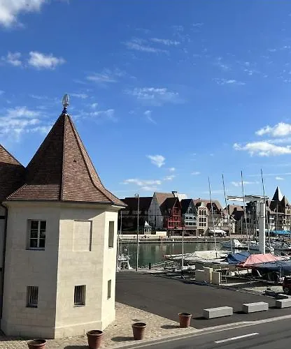 La Marine 2 Apartman *